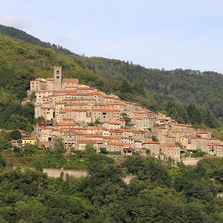 Casa Vacanza Ilia Pescia Extérieur photo