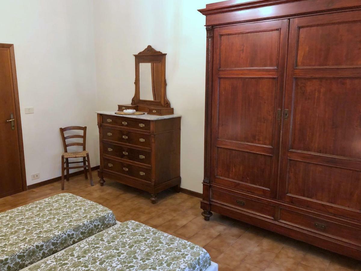 Casa Vacanza Ilia Pescia Extérieur photo