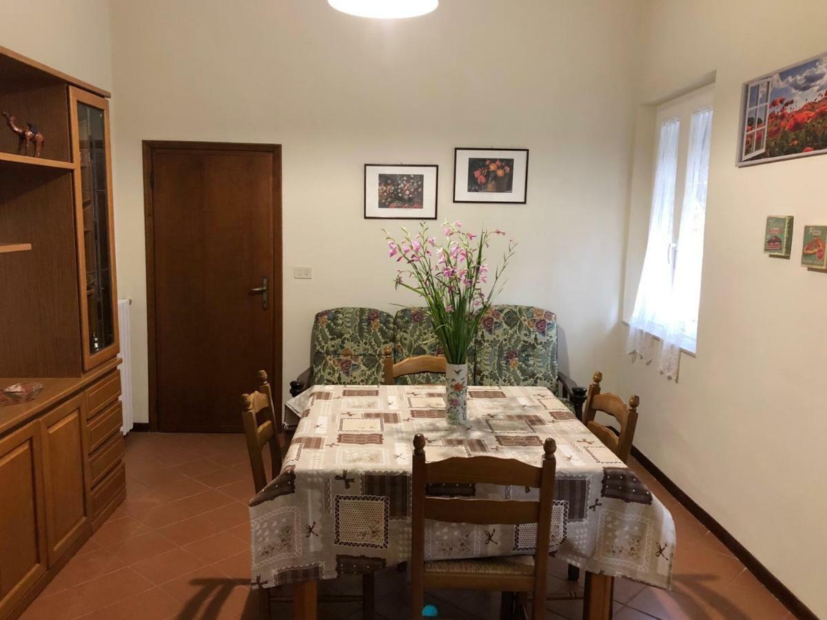 Casa Vacanza Ilia Pescia Extérieur photo