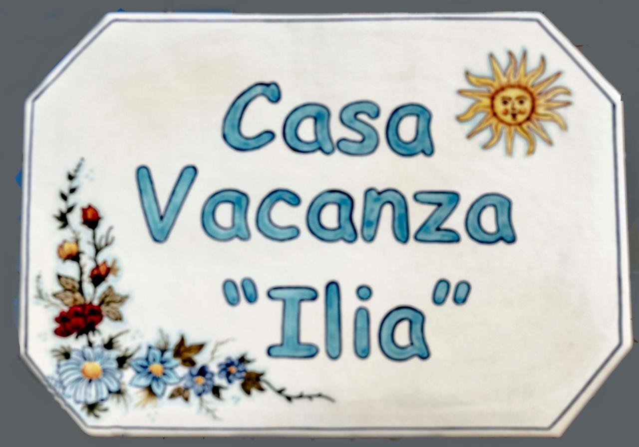 Casa Vacanza Ilia Pescia Extérieur photo